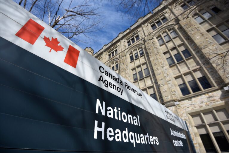 ‘Very frustrating’: Some taxpayers still can’t access CRA accounts weeks after being locked out