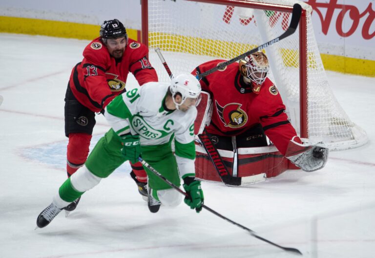 Ottawa Senators beat Maple Leafs 4-3, Daccord wins first ever NHL game