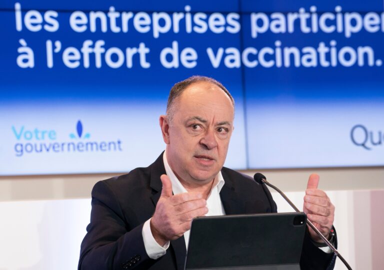 Quebec turns to private companies for COVID-19 vaccination blitz