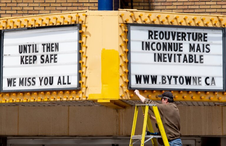 COVID-19: Ottawa movie theatres go dark again as some question logics of red-zone closure