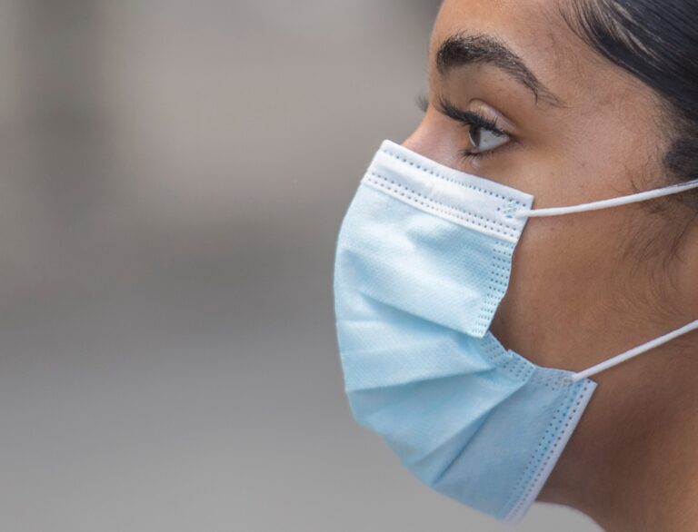 Quebec adds 891 new cases, 5 deaths tied to COVID-19 crisis