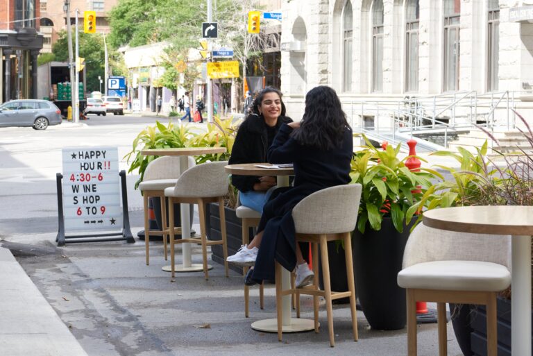 Ontario eases some COVID-19 pandemic restrictions for bars, restaurants to boost economy