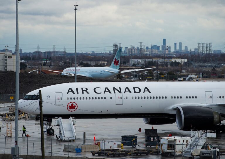 Coronavirus prompts some recent newcomers to leave Canada for their home countries