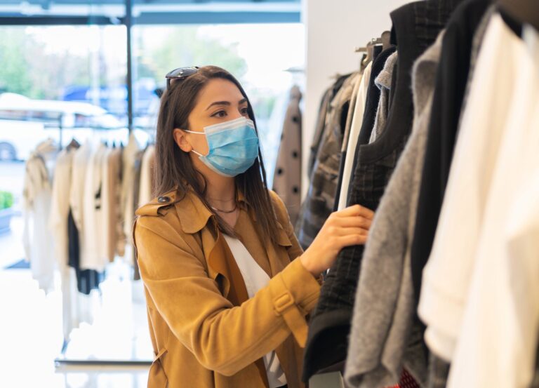 What’s ‘revenge spending’? Why some Canadians are shopping with a vengeance