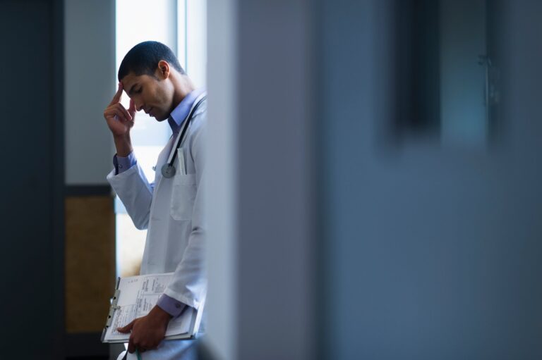 300+ patients waiting to see Saskatoon psychiatrists