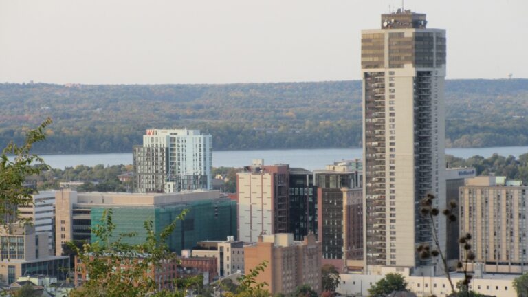 Hamilton sets record high temperature for March 11: Environment Canada