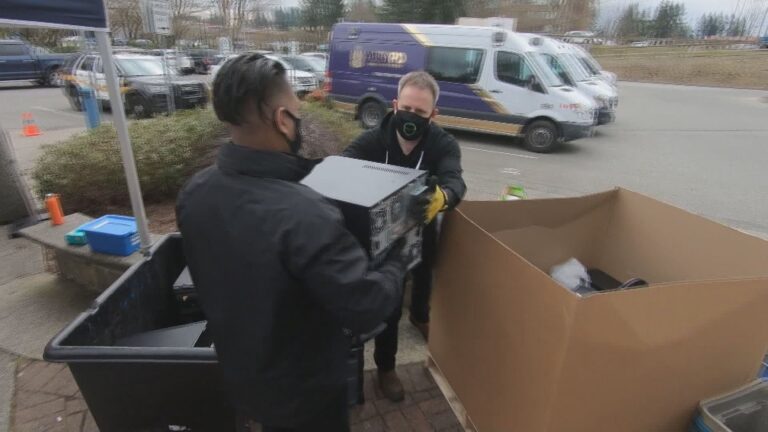 Abbotsford police hold tech shredding event to raise fraud awareness