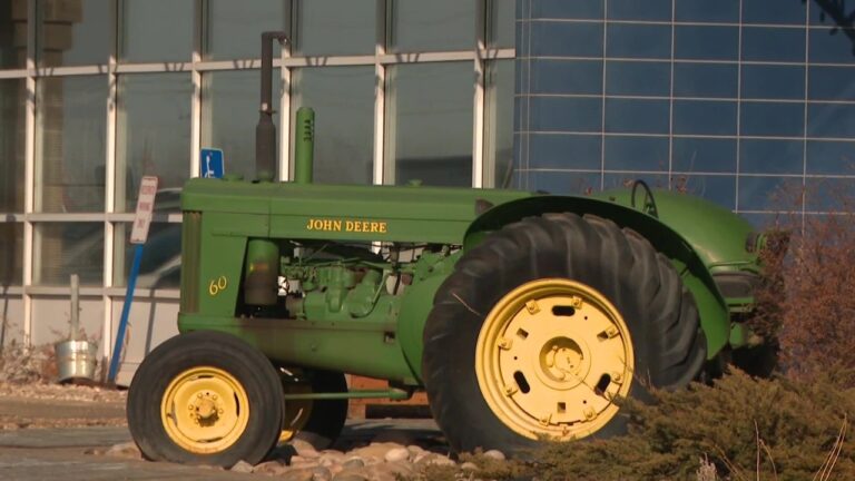 180 John Deere employees losing jobs as Edmonton remanufacturing plant set to close