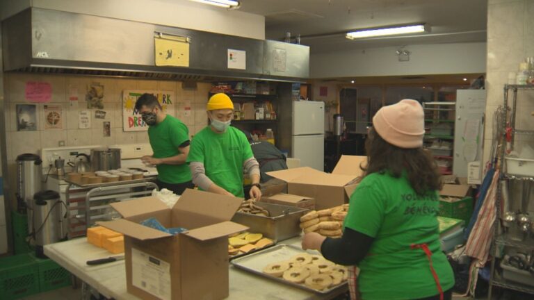 ‘This is a real treat’: Charity St. Patrick’s Day feast for Montrealers experiencing homelessness