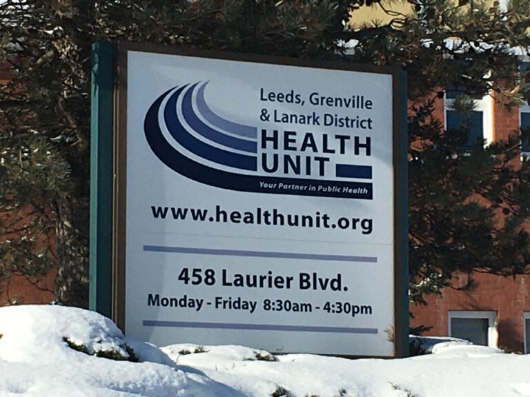 Leeds, Grenville, Lanark to move to red in province’s COVID-19 response framework