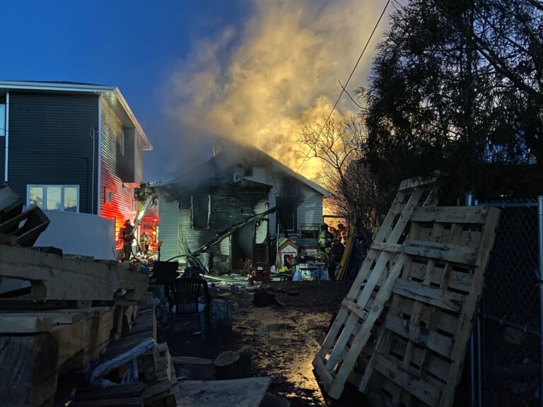1 person taken to hospital after fire in north Edmonton early Thursday