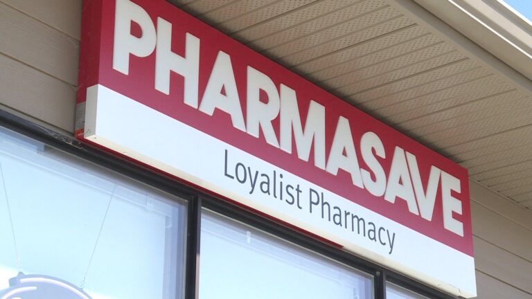 1/3 of COVID-19 vaccines given by Kingston pharmacies to those from out-of-region
