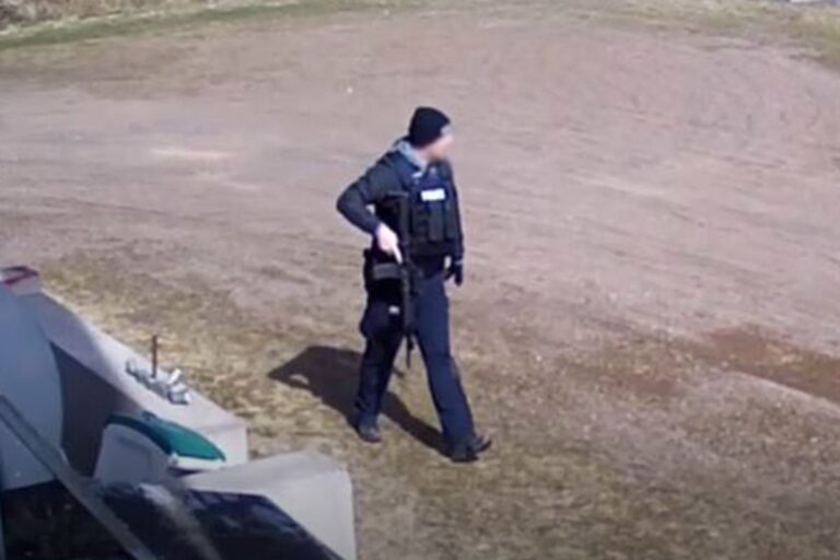 RCMP radio system overwhelmed during search for Nova Scotia gunman: watchdog