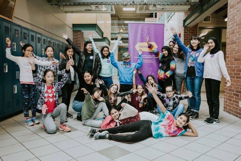 Hackergal extends to Western Canada, encourages girls to explore coding