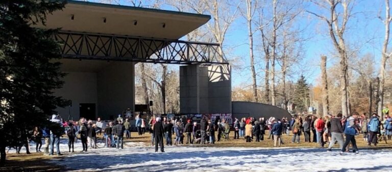 COVID-19: Calgary rally joins worldwide anti-lockdown protests