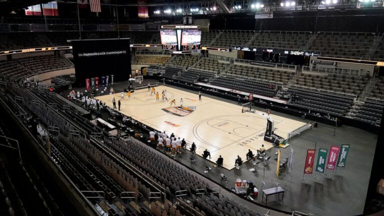 6 officials out of NCAA Tournament after 1 tests positive