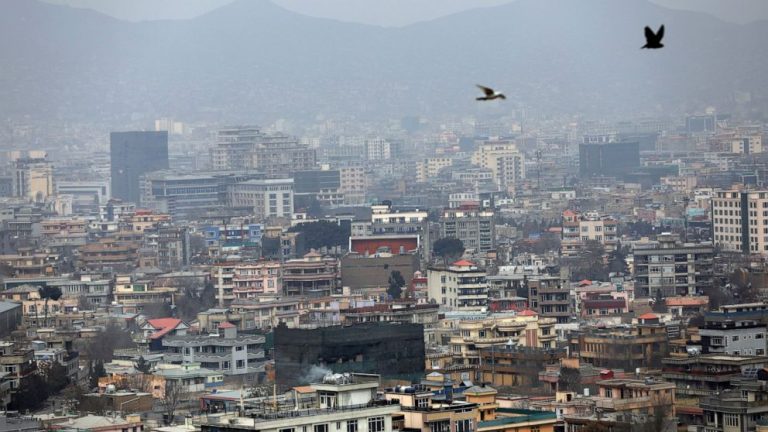 Report: US wasted billions on cars, buildings in Afghanistan