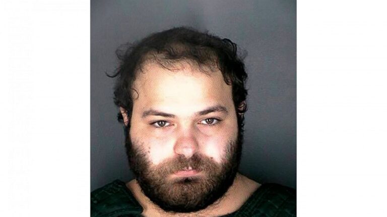 Colorado shooting suspect to make 1st court appearance