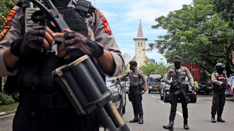 Suicide bomb hits Palm Sunday Mass in Indonesia, 14 wounded