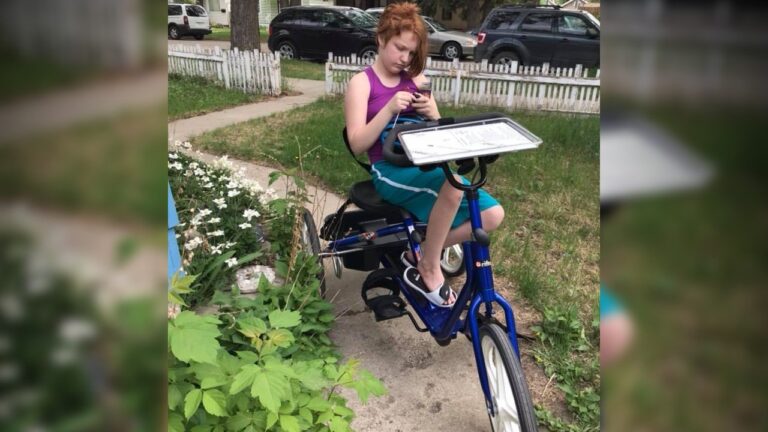 Saskatoon family ‘tickled’ stolen adaptive bike found, man charged with theft