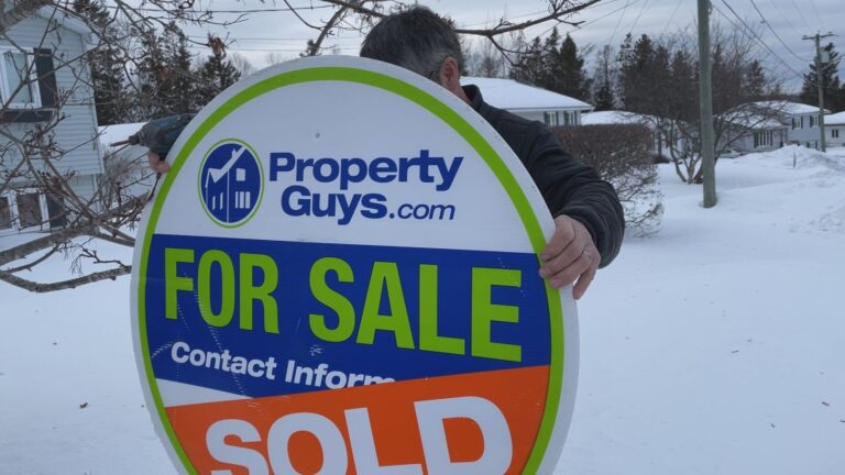 N.B. housing boom sees house prices climb 30% in 2021