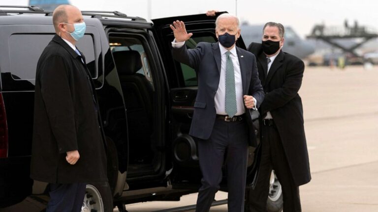 Biden puts Irish pride on display as he meets with Irish prime minister