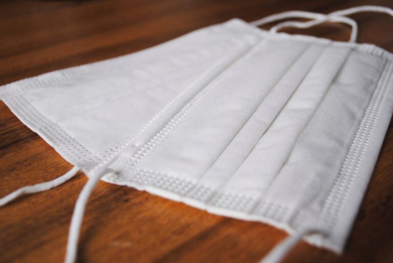 Montreal non-profit creates biodegradable COVID-19 face masks