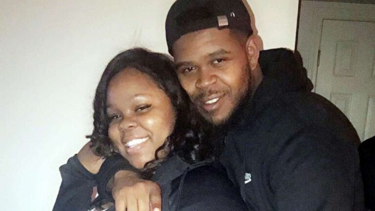 Breonna Taylor’s boyfriend files federal lawsuit against Louisville police