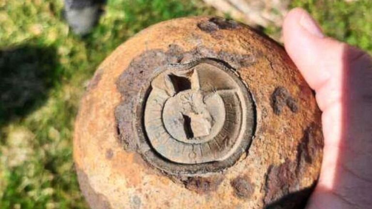 Bomb squad called in after resident finds active Civil War cannonball