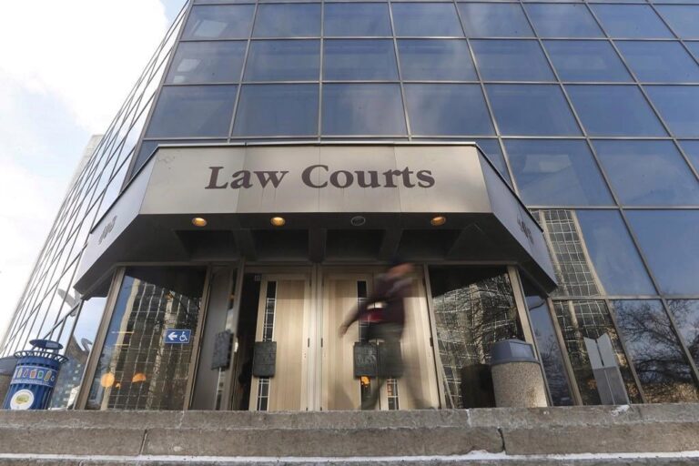 Proposed legislation would see Manitobans paid more for jury service