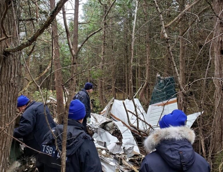 Limited flying experience, poor Canadian weather factors in Kingston, Ont., plane crash: TSB