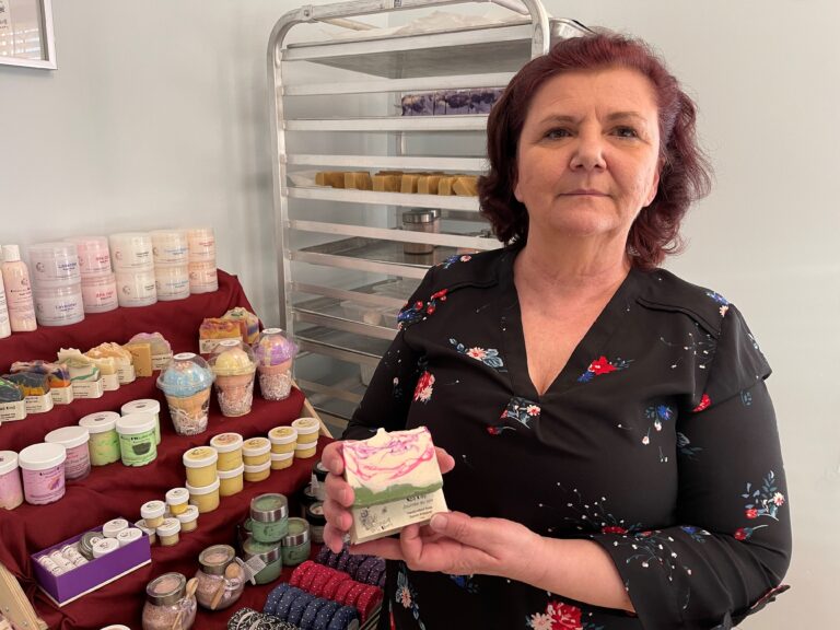Maritime craft vendors say market organizer held refunds for months