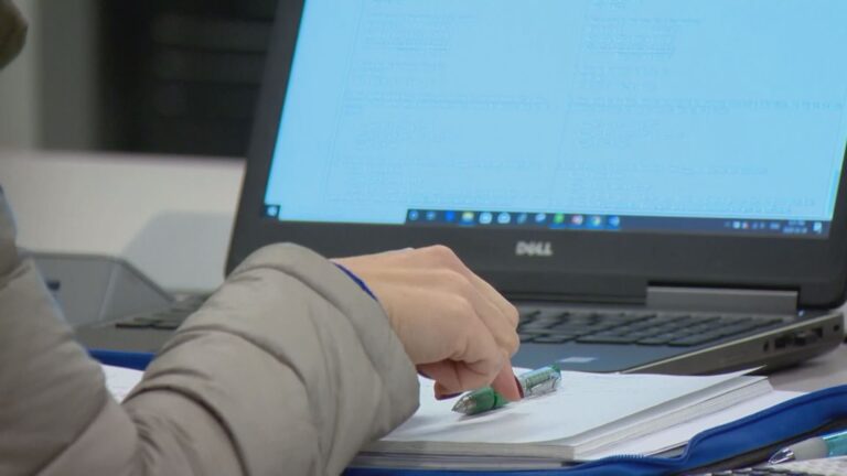 NDP wants Alberta government to make changes to post-secondary budget