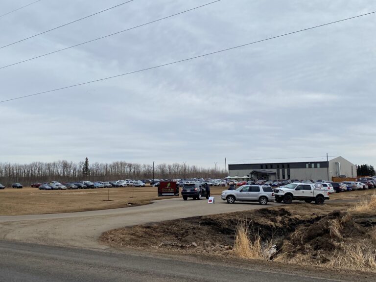 GraceLife Church parking lot packed Sunday as pastor returns after jail time