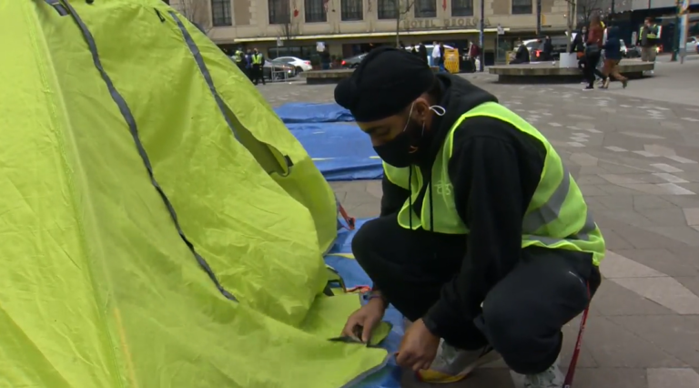 Dozens camp out at Vancouver Art Gallery in support of protesting Indian farmers