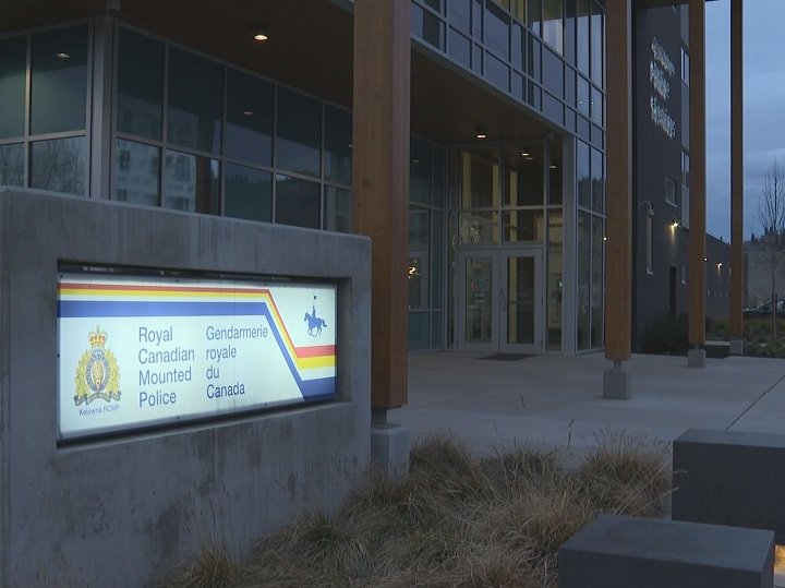 Kelowna man arrested after alleged stabbing, break-and-enter
