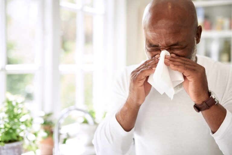 COVID-19 or allergies? What you need to know this spring
