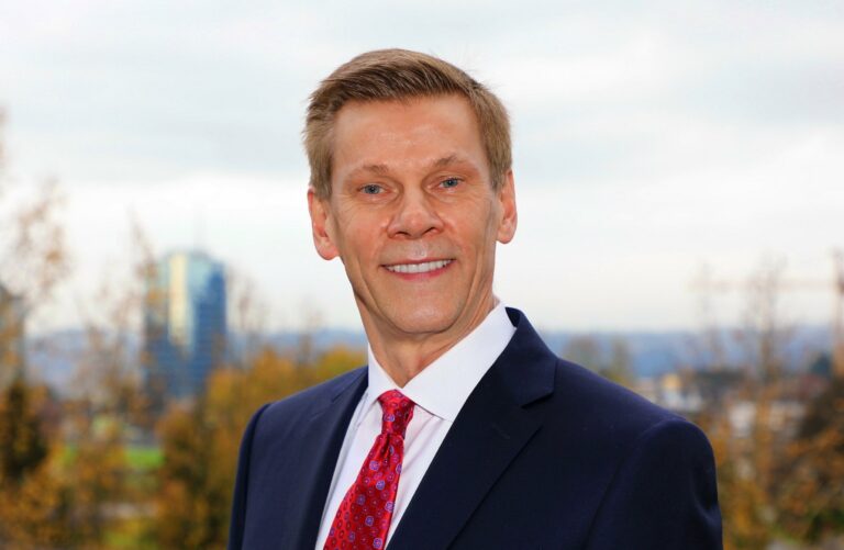 Surrey’s new police chief to make a base salary of $285,000