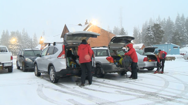 North Shore Rescue called to Cypress for missing skier and snowboarder