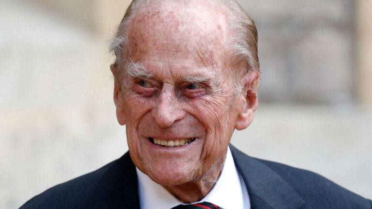 Prince Philip transferred back to private hospital after procedure, palace says