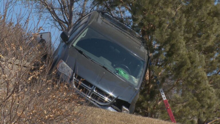 1 taken to hospital after single vehicle crash near River Landing: Saskatoon police