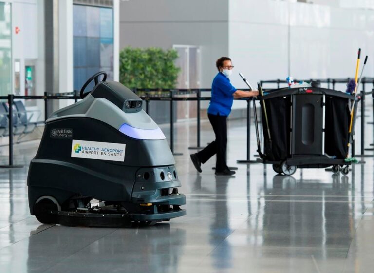Toronto airport loses $383M in 2020 as passenger numbers plunge due to COVID-19