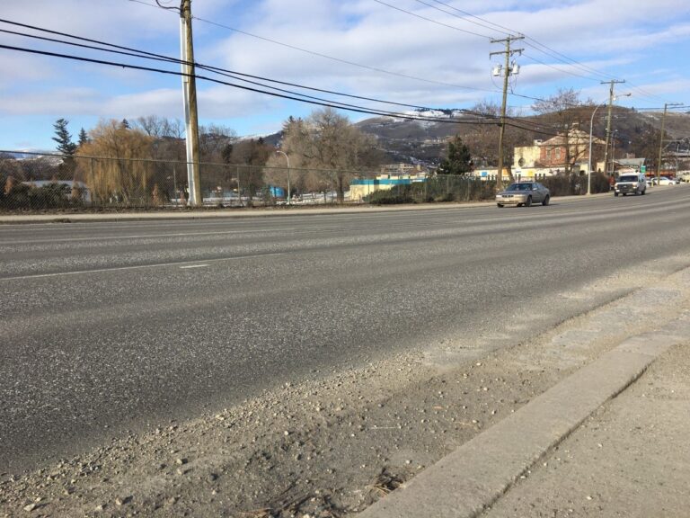 Road dust advisory issued for Vernon