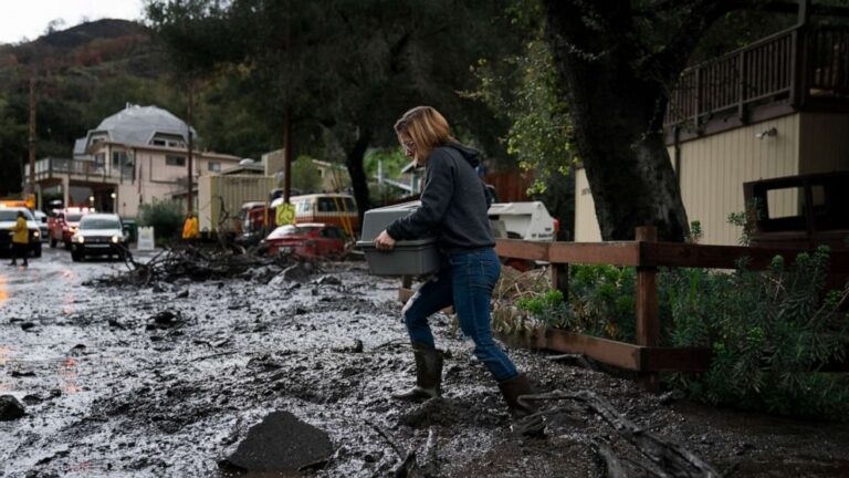 Major storm developing in the West with heavy snow, flooding rain