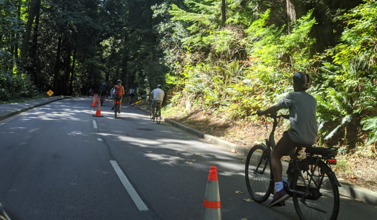 Vancouver Park Board votes to reinstate bike lane at Stanley Park for summer