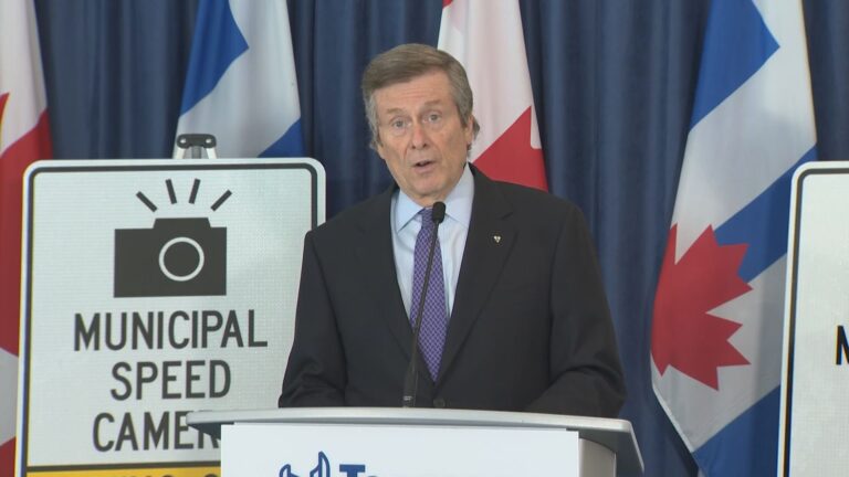 Seniors 70+ allowed to book COVID-19 vaccines in Toronto beginning Saturday