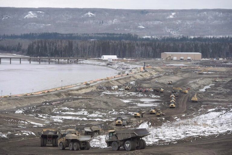 First Nation urges B.C. not to appeal landmark ruling on development, treaty rights