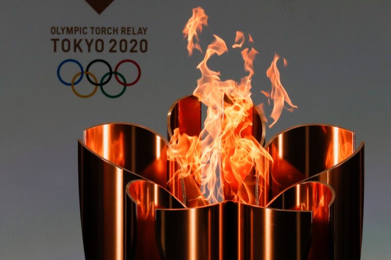 Tokyo sees new 6-month high in COVID-19 cases day before Olympics open Tokyo sees new 6-month high in COVID-19 cases day before Olympics open