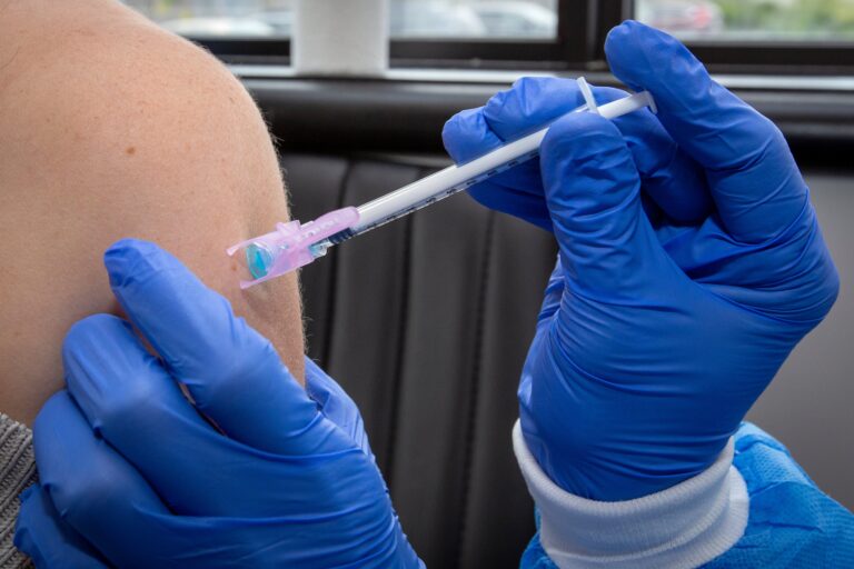 More Nova Scotians can reschedule 2nd dose of COVID-19 vaccine