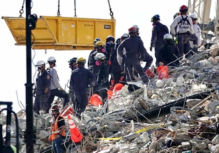 Florida officials shift to recovery efforts as no survivors found in condo collapse